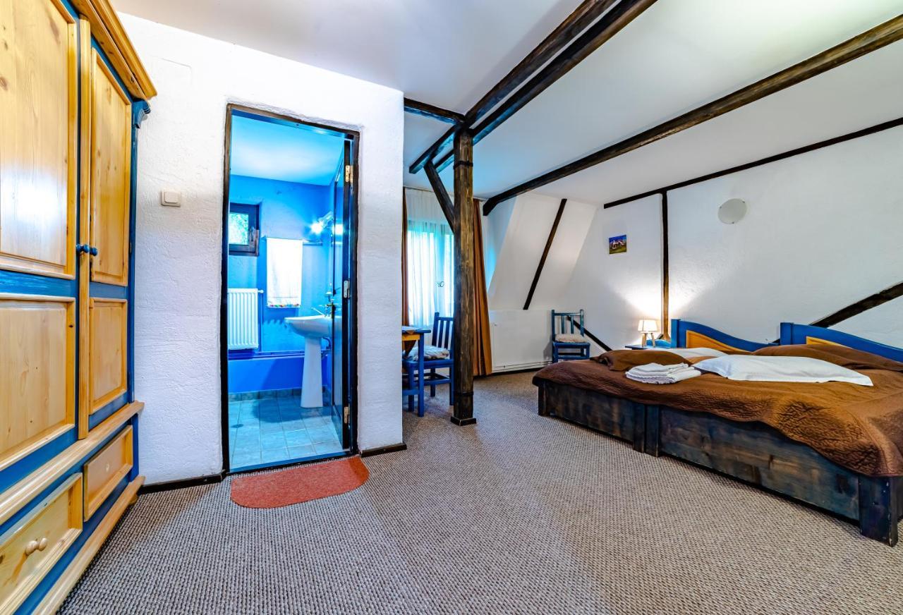 Pensiunea Hanul Oierului Bran  Extérieur photo