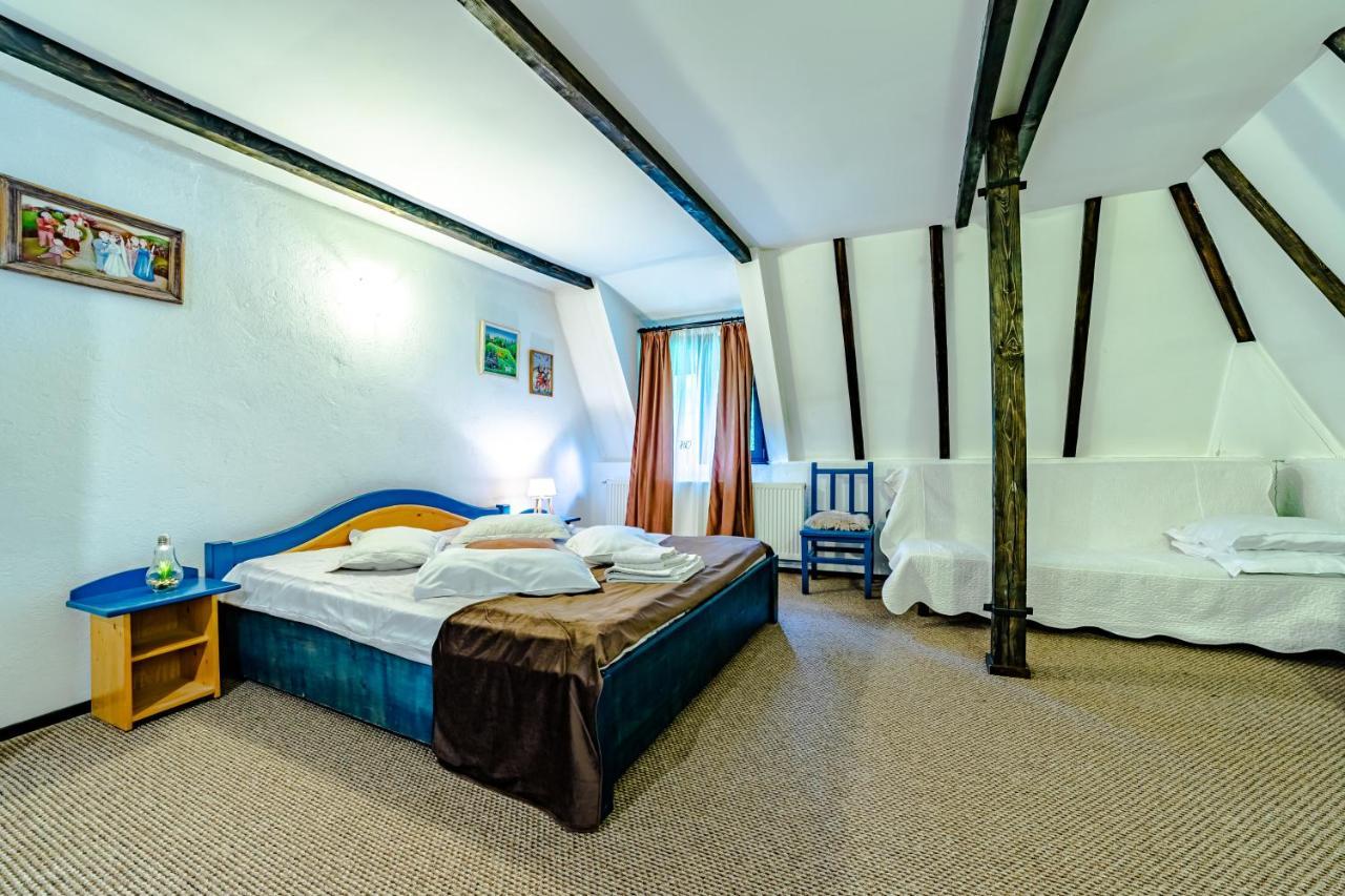 Pensiunea Hanul Oierului Bran  Extérieur photo