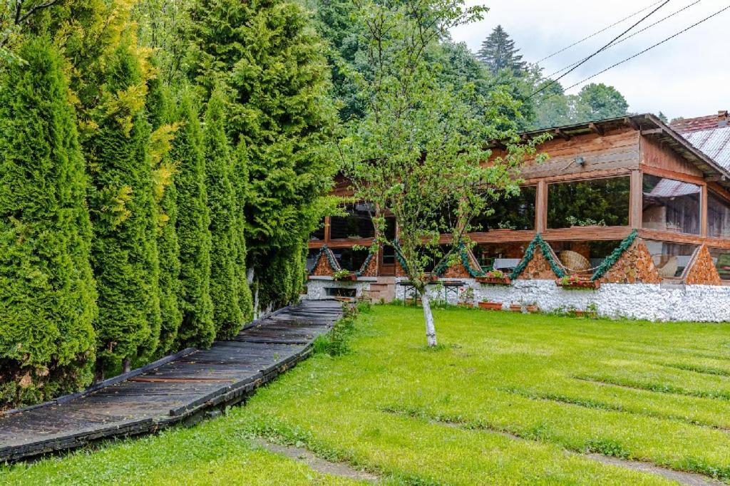 Pensiunea Hanul Oierului Bran  Extérieur photo
