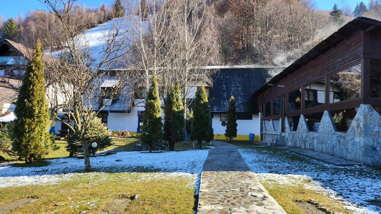 Pensiunea Hanul Oierului Bran  Extérieur photo